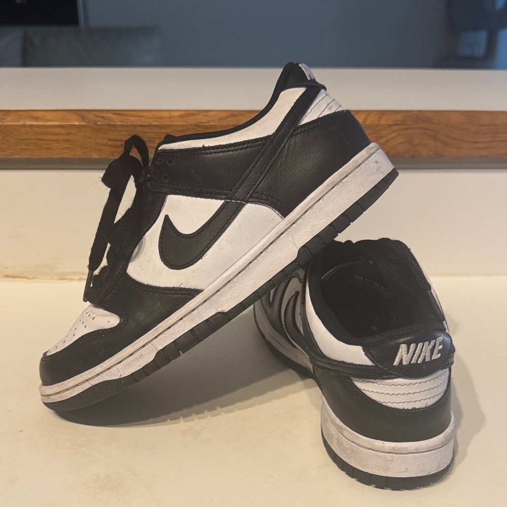 Nike Black and White Sneakers
